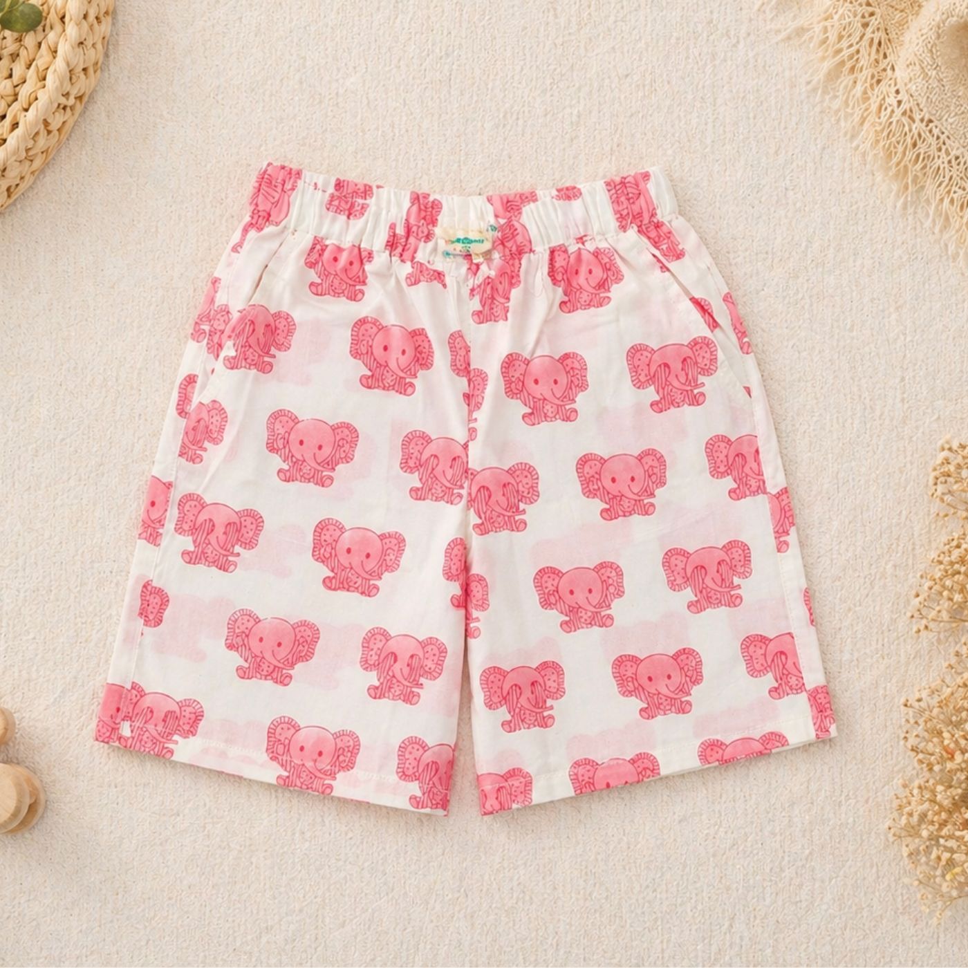 Peekaboo Effa Pink Shorts