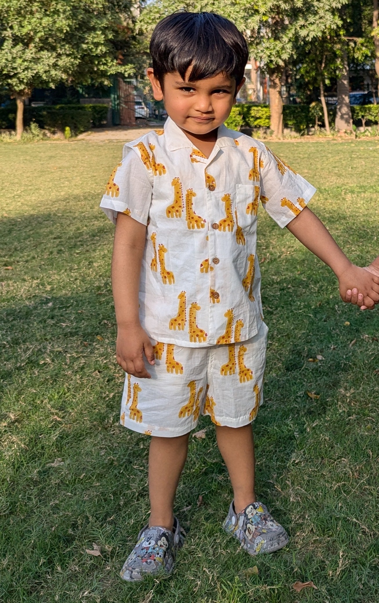 Giraffe Bestie Shirt