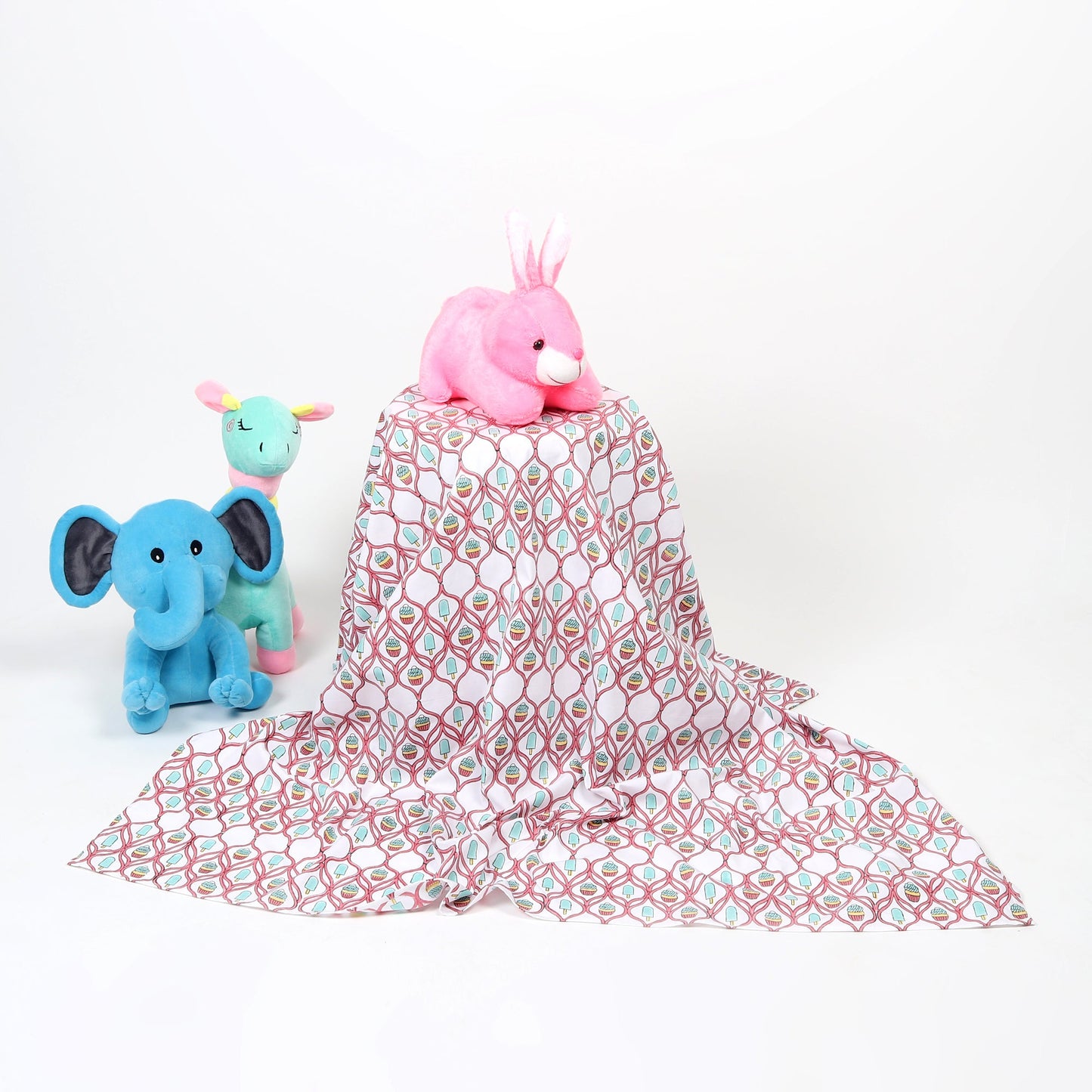 Puppke the Cupcake - Pink Cot Sheet