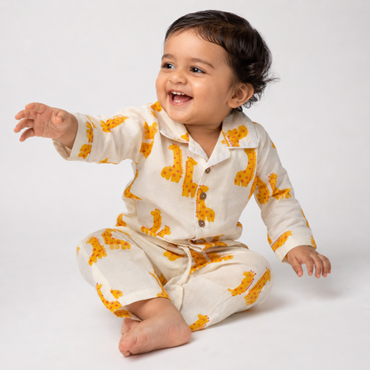 Giraffe Bestie Nightsuit