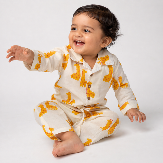Giraffe Bestie Nightsuit