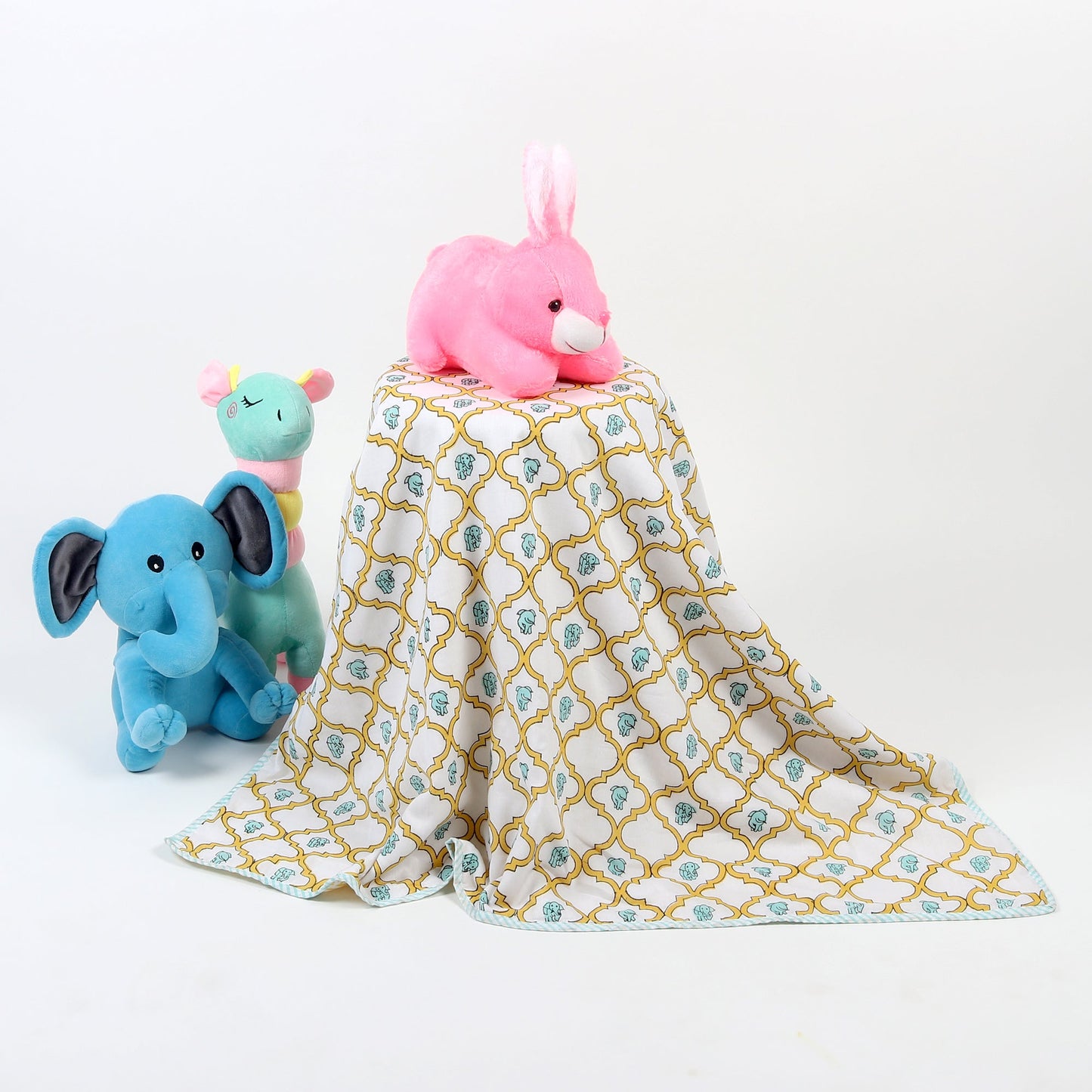 Effa the Elephant - Yellow Blanket