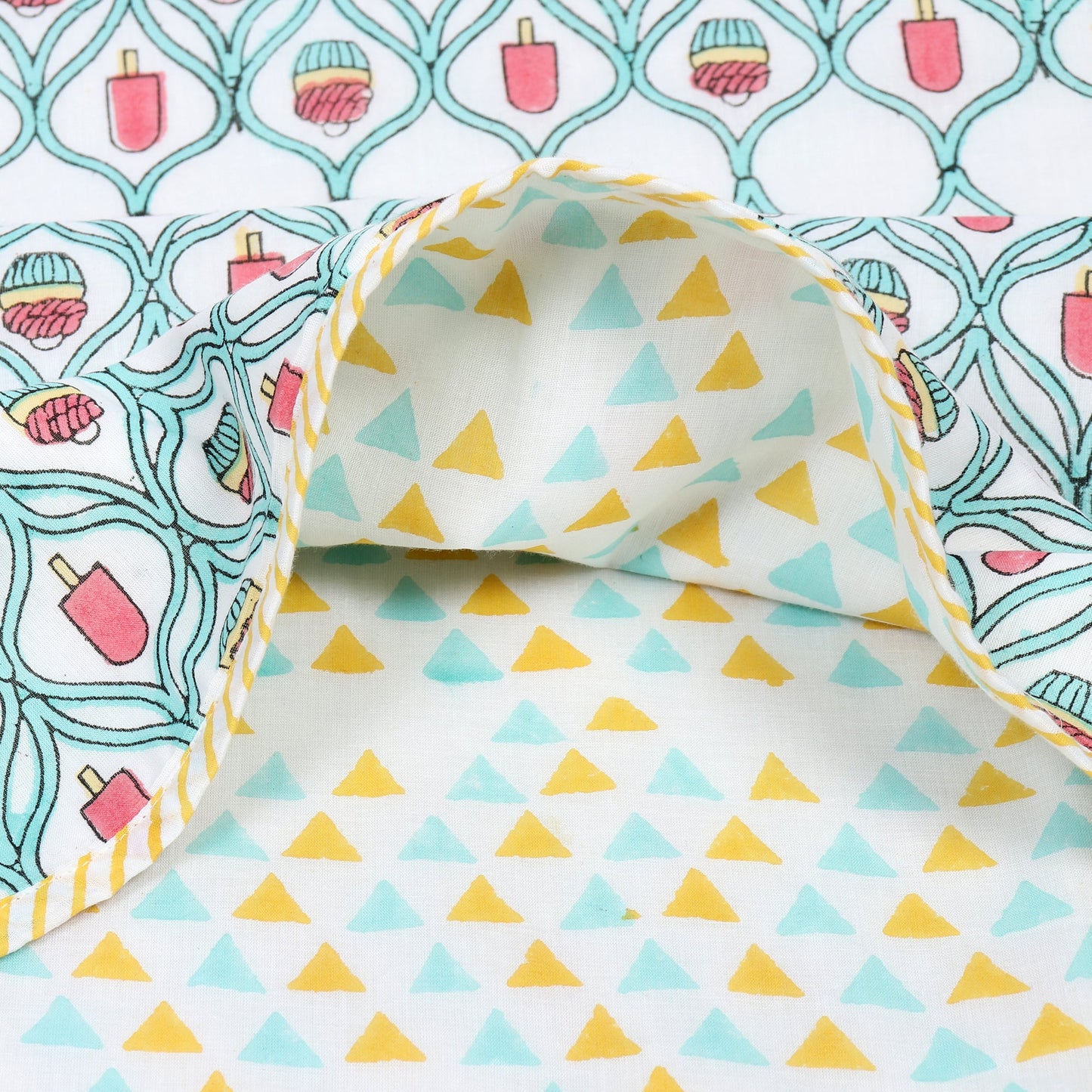 Puppke the Cupcake - Turquoise Blanket